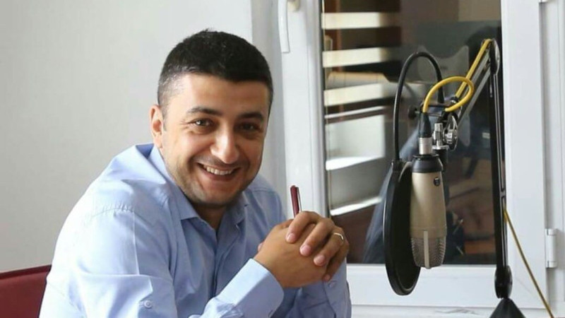 Şapkanızı önünüze koyup düşünme vakti.